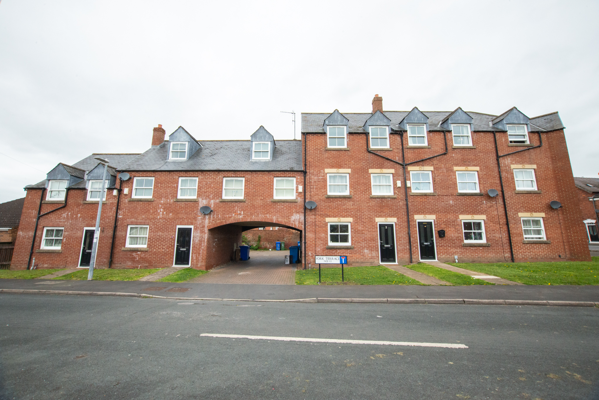 103105 York Road, Market Weighton YO43 3EB Ultralets